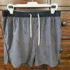Men’s Vuori Trail Shorts XL